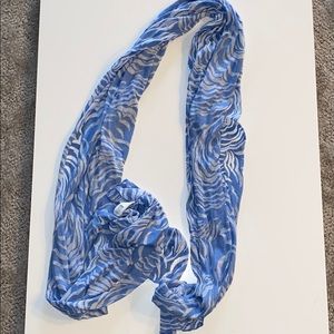 Old Navy Blue and White Swirl Scarf